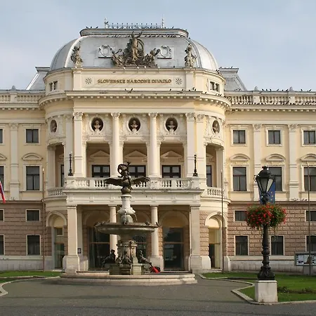 Lion Medena, Big Size, High Ceilings Bratislava